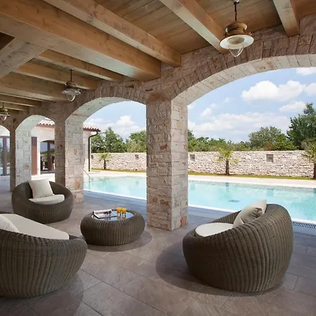 Monaco Villa