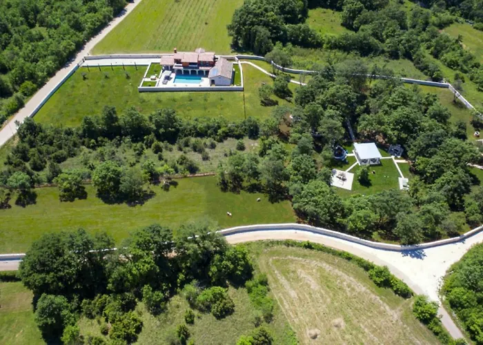 Monaco Villa *
